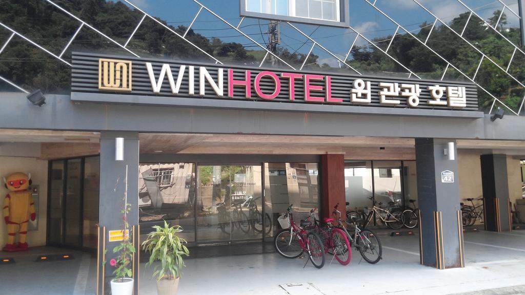 Geoje Win Hotel Екстер'єр фото